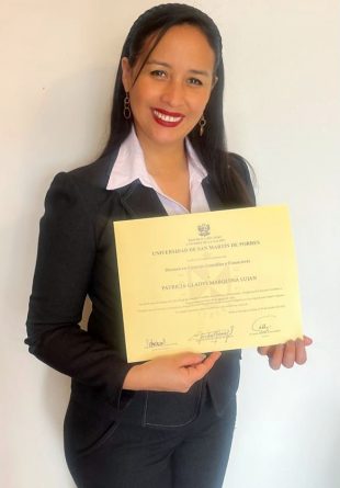 DOCTORA EN CIENCIAS CONTABLES Y FINANIERAS